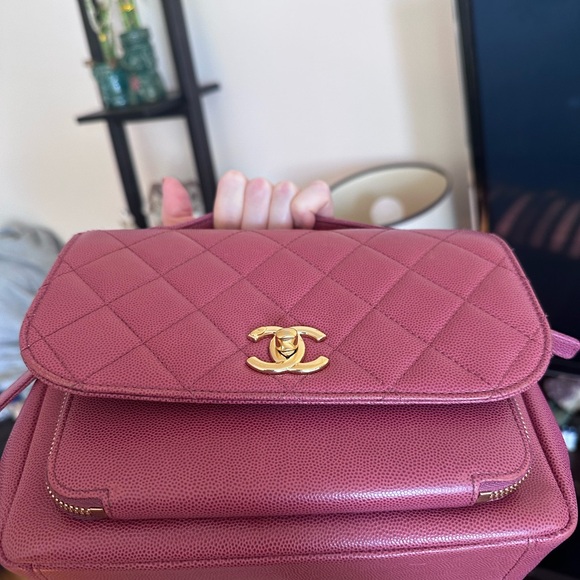 Chanel dark pink medium business affinity flap bag - Picture 11 of 15